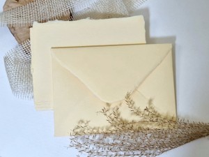 Koperta z papieru czerpanego B6 kolor