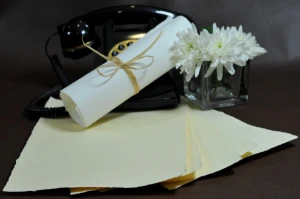 Papier czerpany kremowy (ecru)